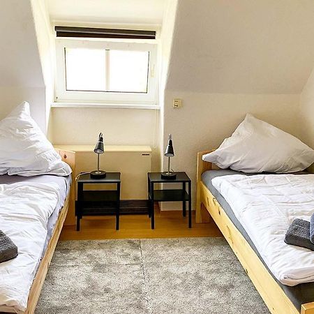 Worker Apartments Bernsdorf-Wiednitz Bagian luar foto